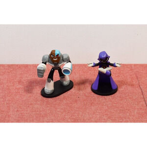 Funko Hero World DC Comics Teen Titans Go Cyborg & Raven Figures